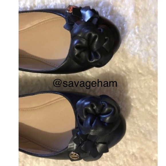 NWOT Tory Burch Black Blossom Ballet Flats - Picture 6 of 8